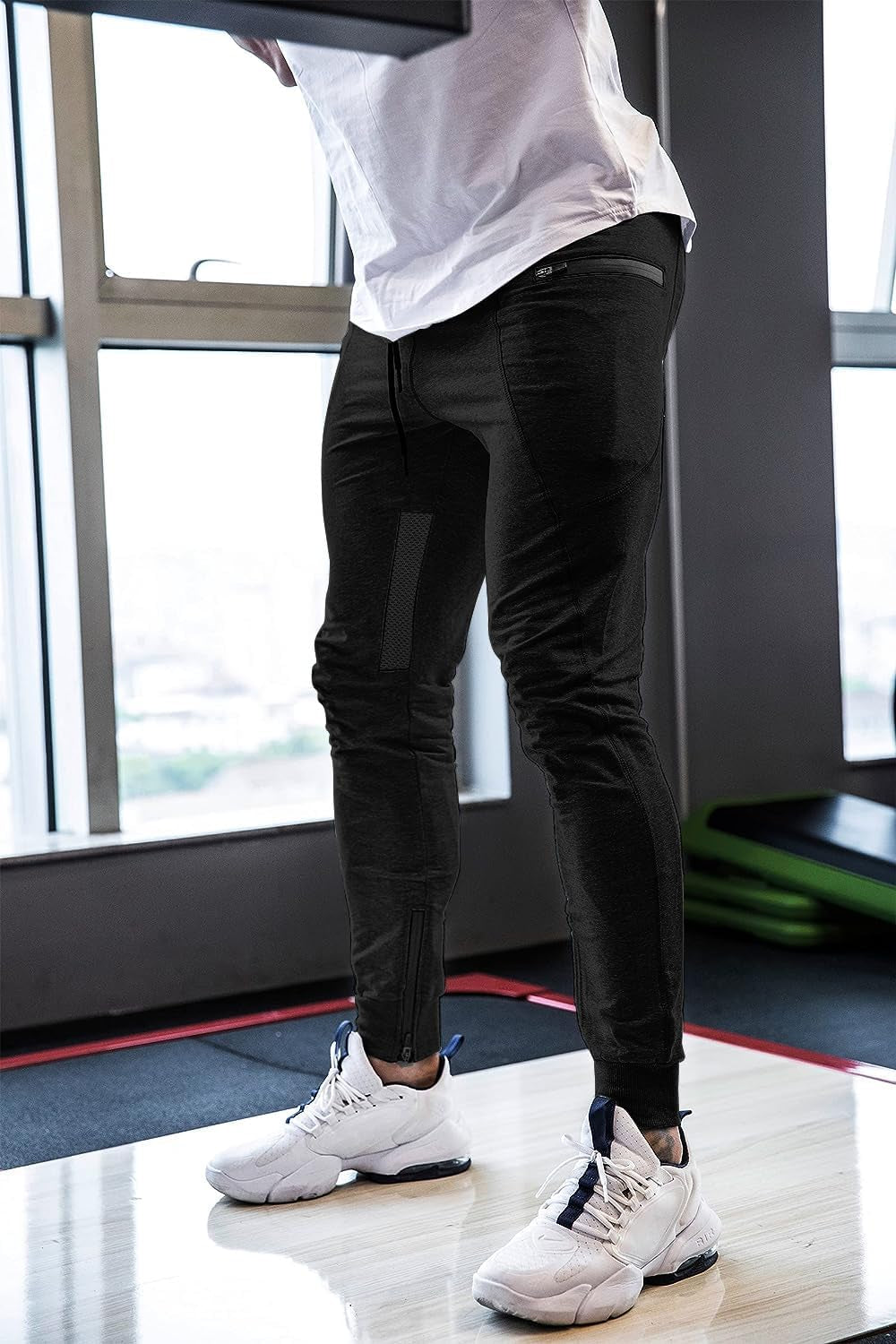 Mens Joggers Pants Tapered Sweatpants Casual Gym Training Workout Pants Slim Track Pant with Zipper Pockets